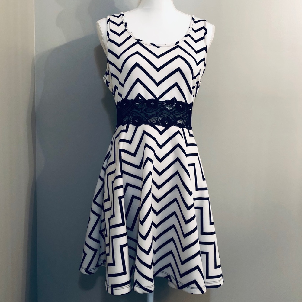 Wild Daisy Black & White Geometric Striped Dress